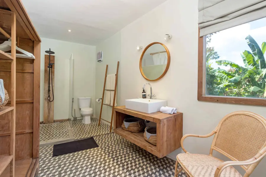 08_171228367442986Casabianca_-_Bedroom_D10