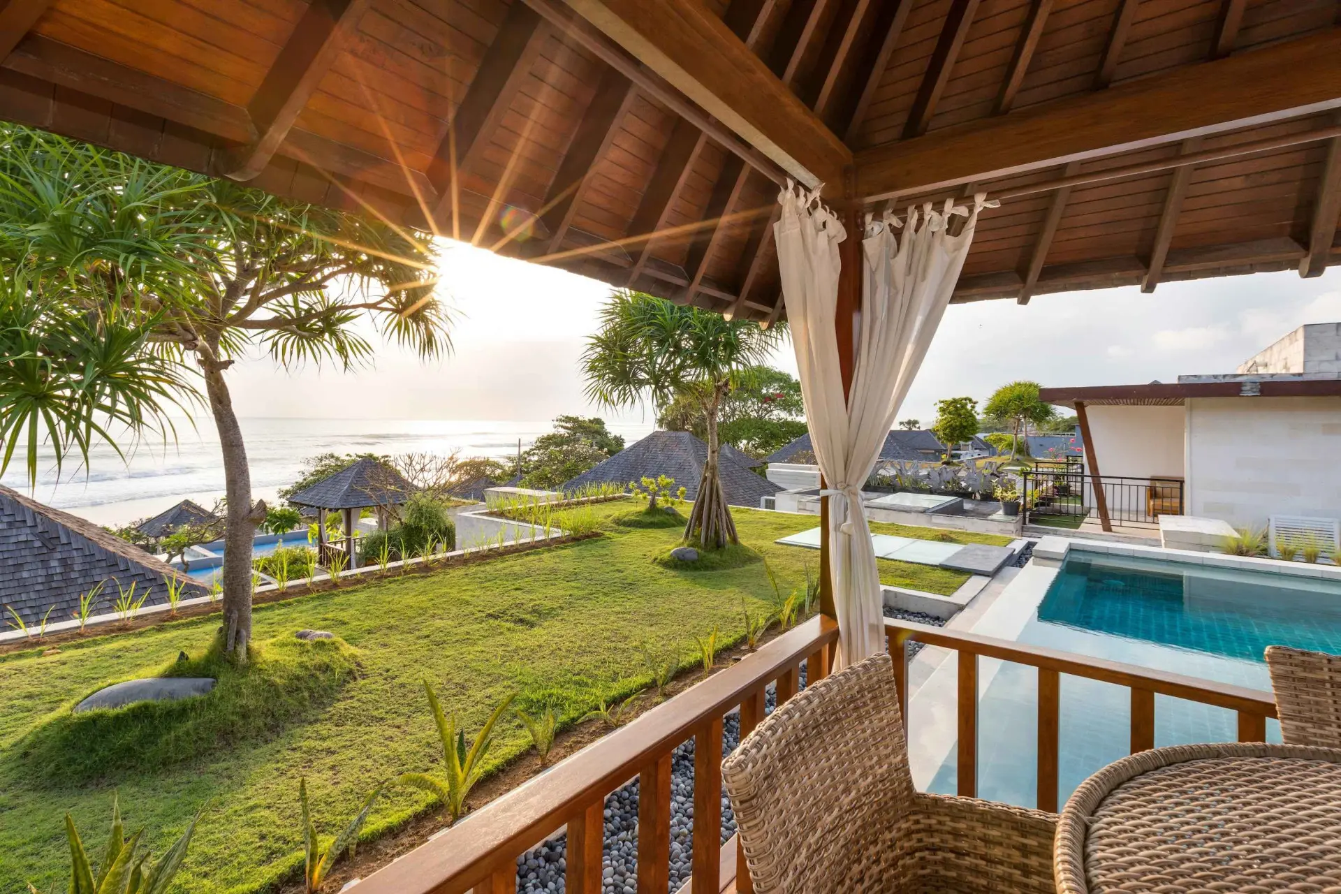 169897381316574Chands_108_Garden_01_10_11zon