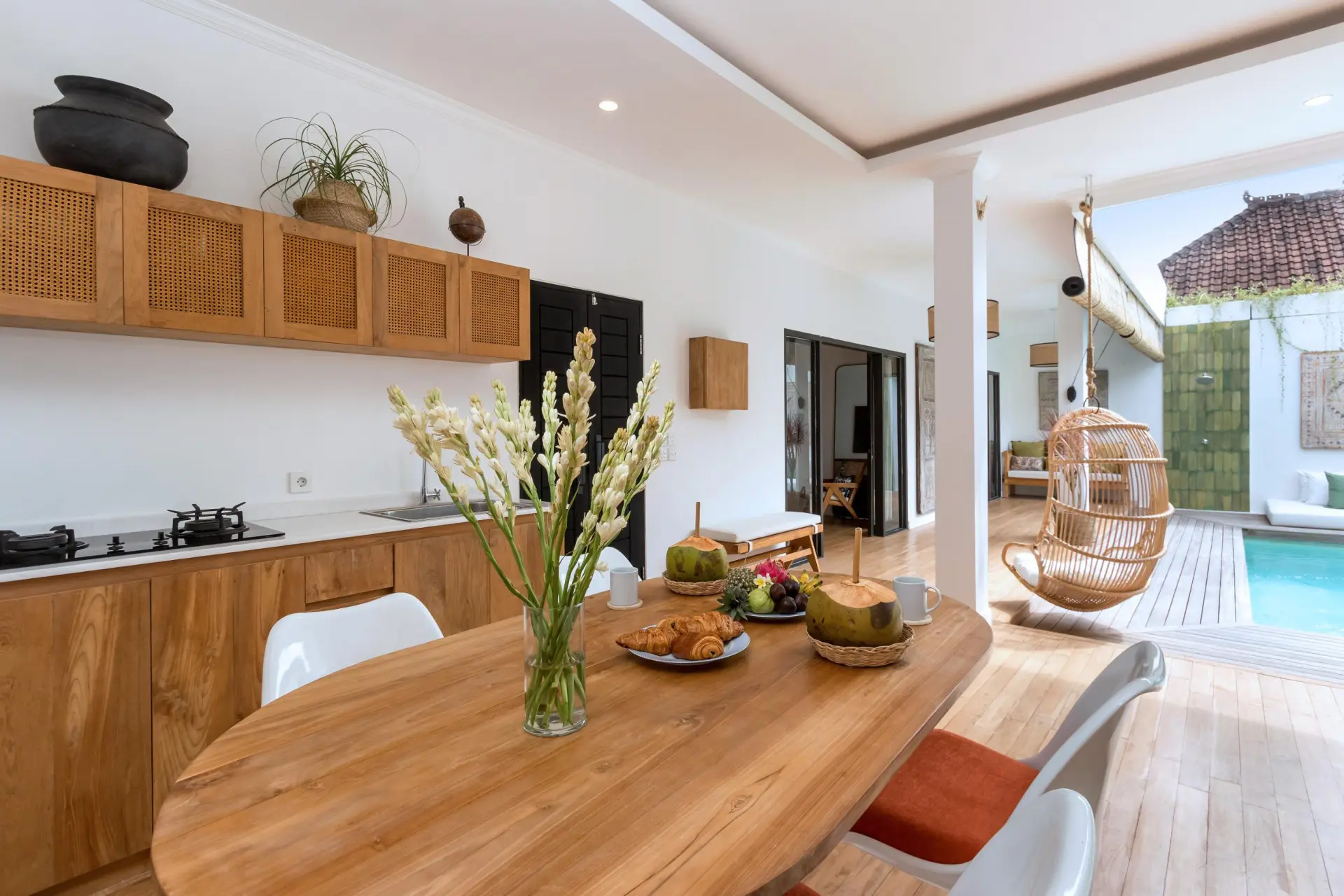 169899223827446Greco_-_Dining_2