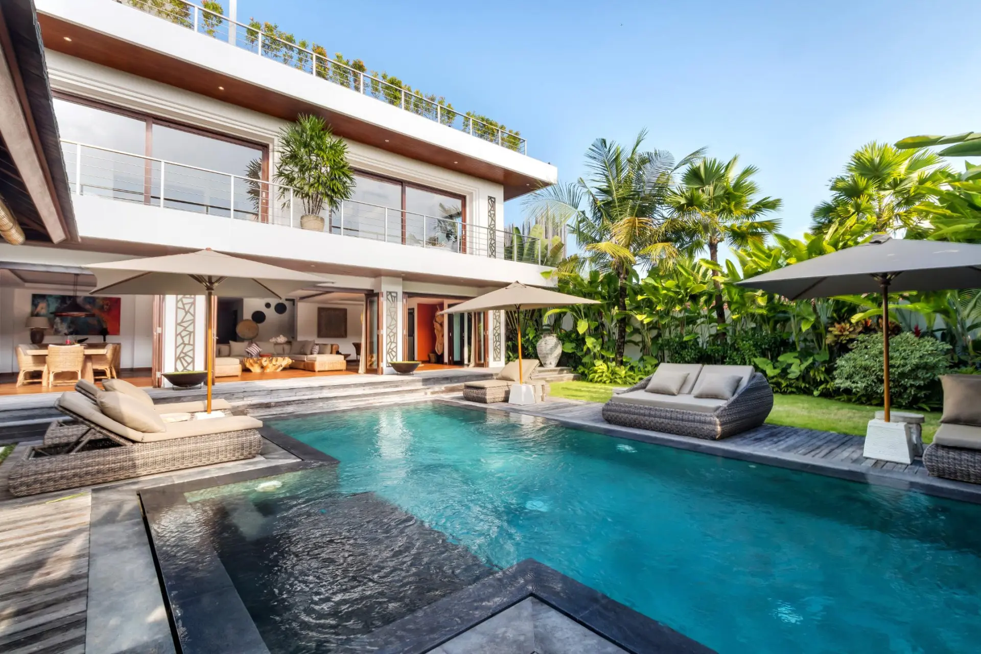 169899977338508Sundance_-_Pool_Day_03