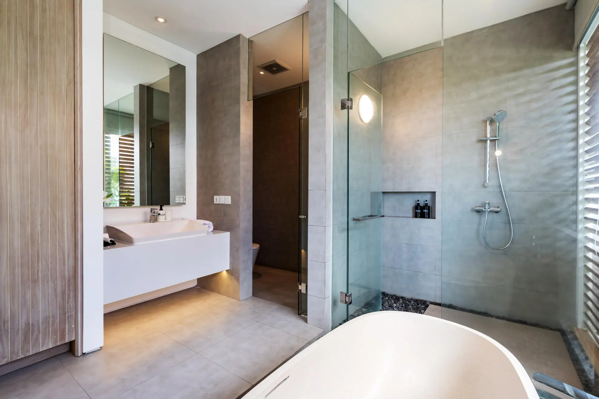 169932011523827Swan_2_-_Bedroom_B07