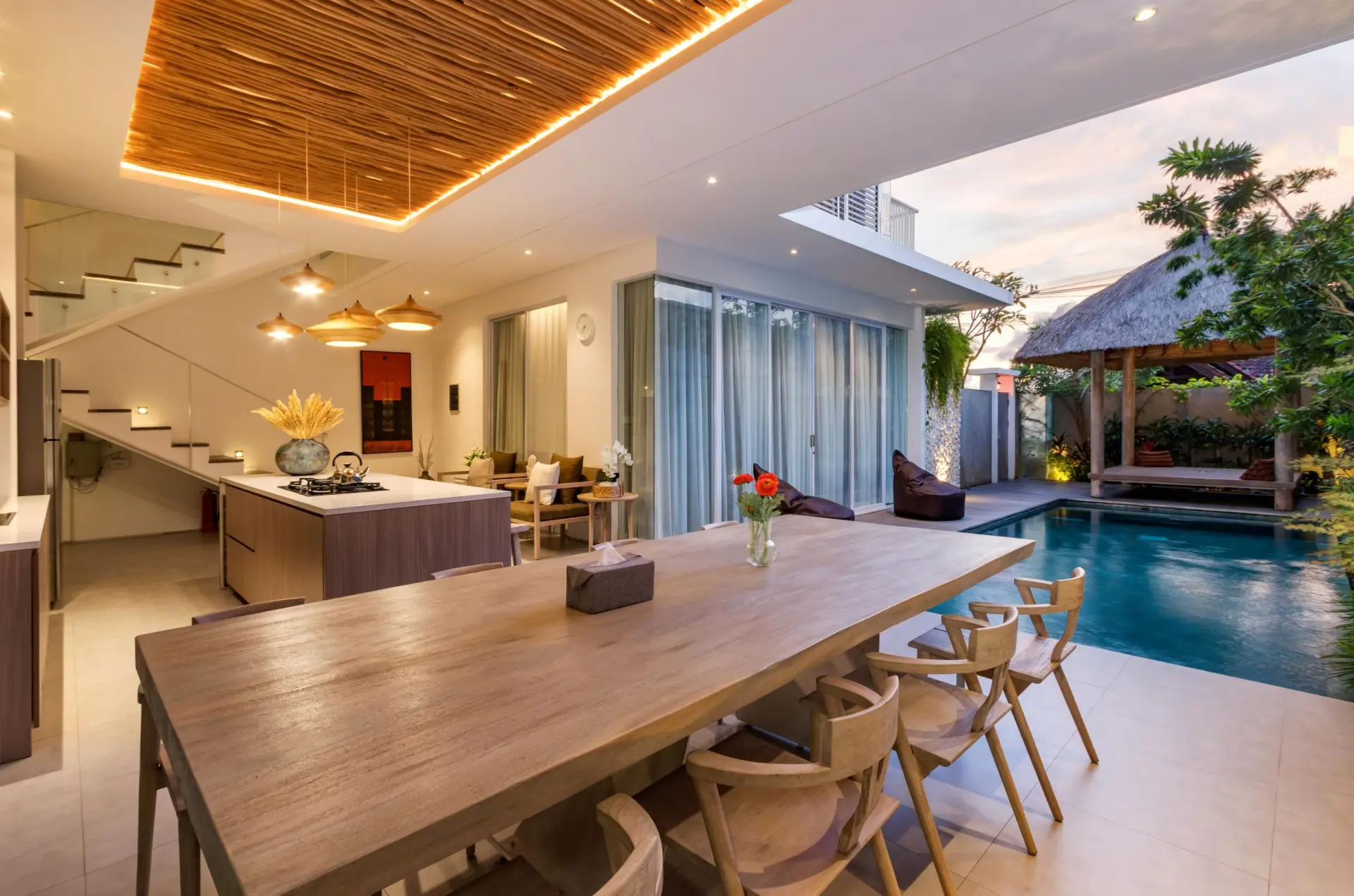 169932082052077Swan_3_-_Dining_Living_05