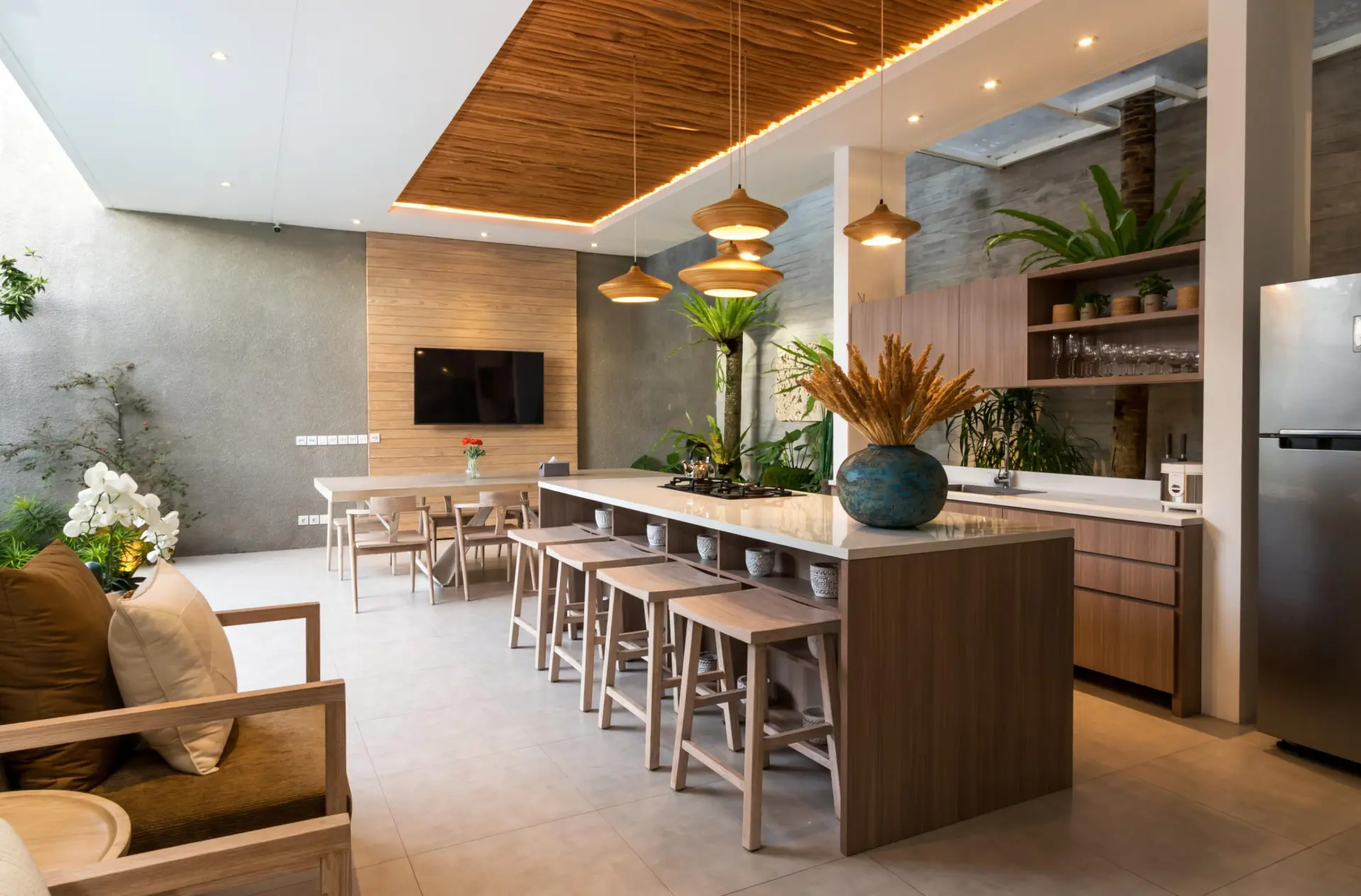 169932089757275Swan_3_-_Dining_Living_01