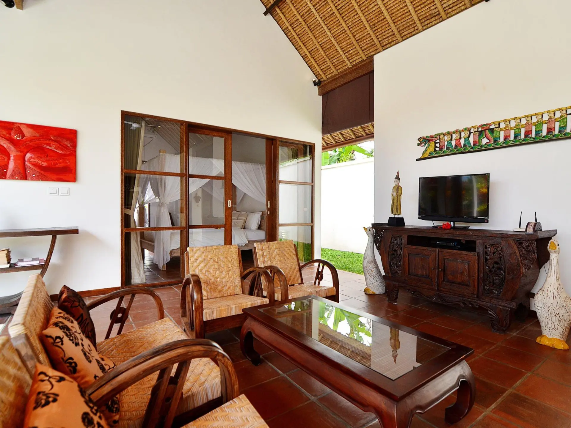16993450073242Villa_Candi_Kecil_Tiga_-_Livingroom-05