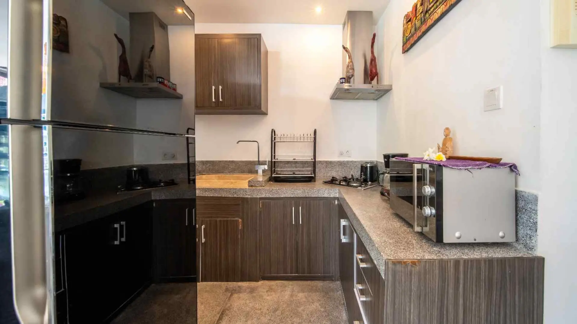 170502937225592BPS04793-HDR