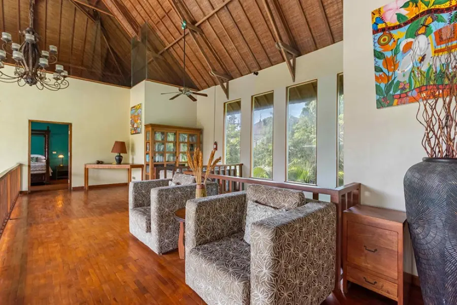 171108951210790_NAG0068-HDR-Edit