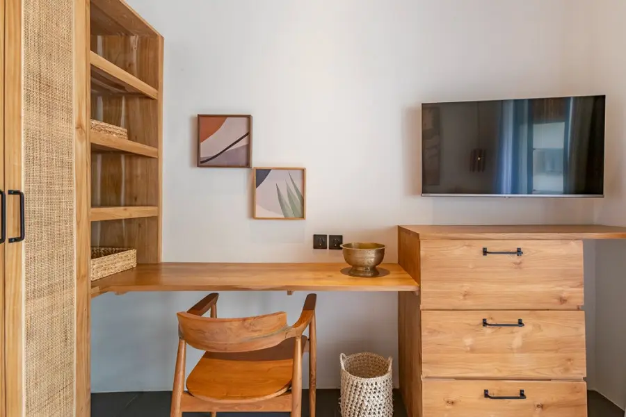 171109310647581_NAG4902