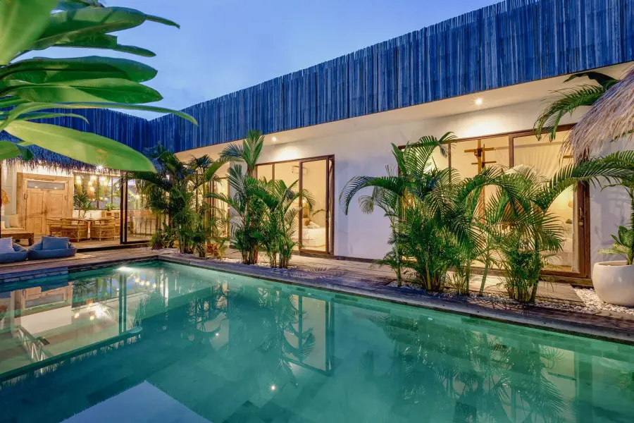 171151419720757Nomad_Pool_Night_03