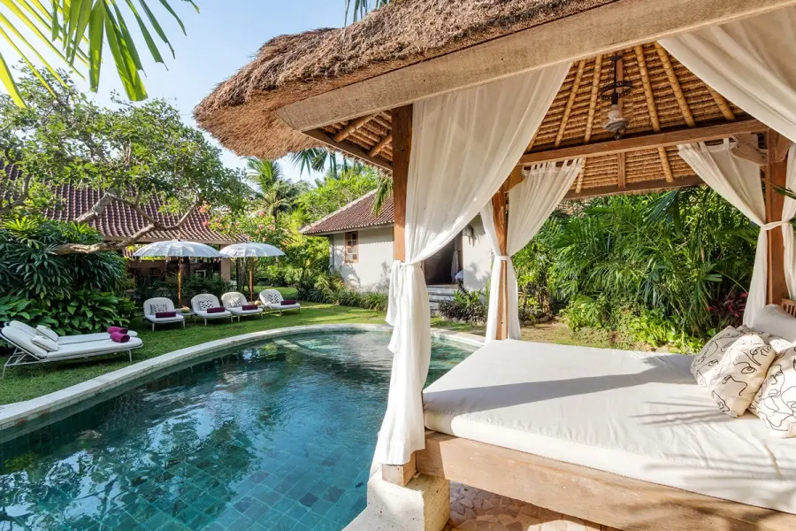 171504970317898Koyama_-_Gazebo_01