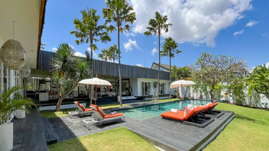 173043076317014Ikebana6