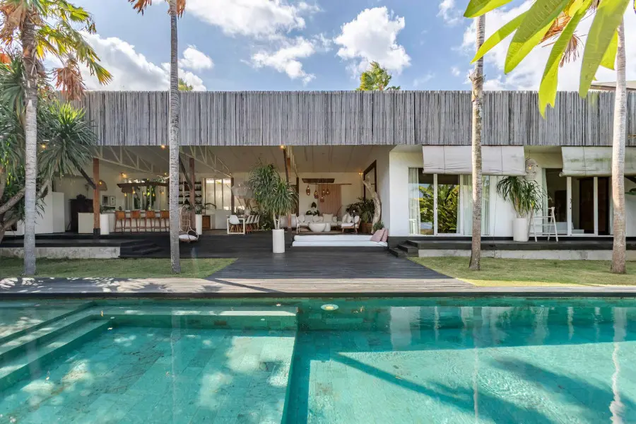 173043076773063Ikebana15