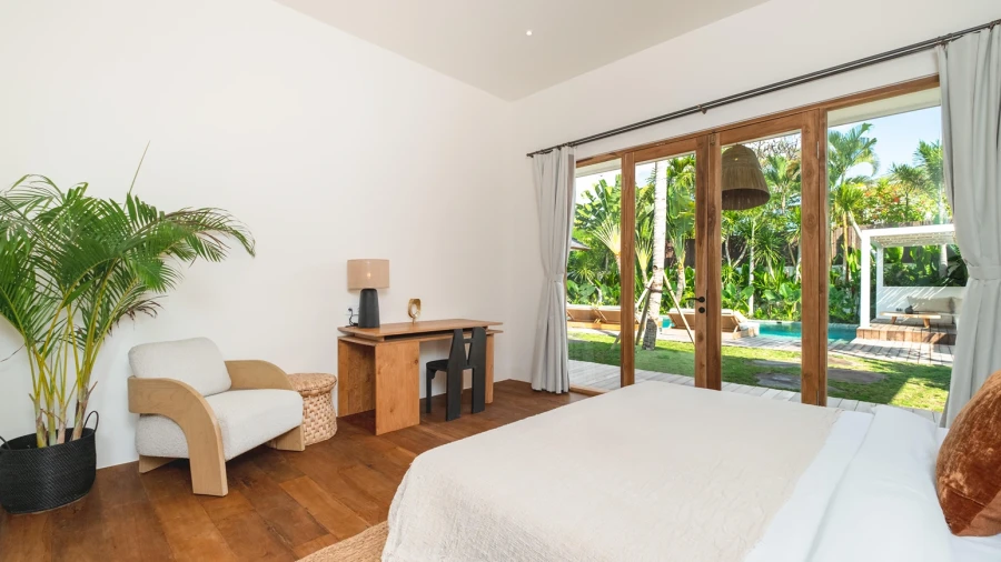 173208448773330DSCF9136